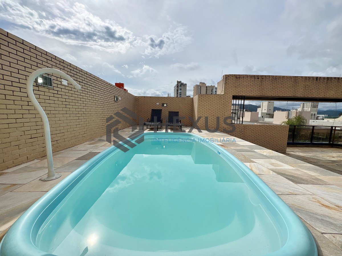 Foto 43 de Cobertura Penthouse com varanda gourmet vista mar e piscina na Enseada, Guarujá
