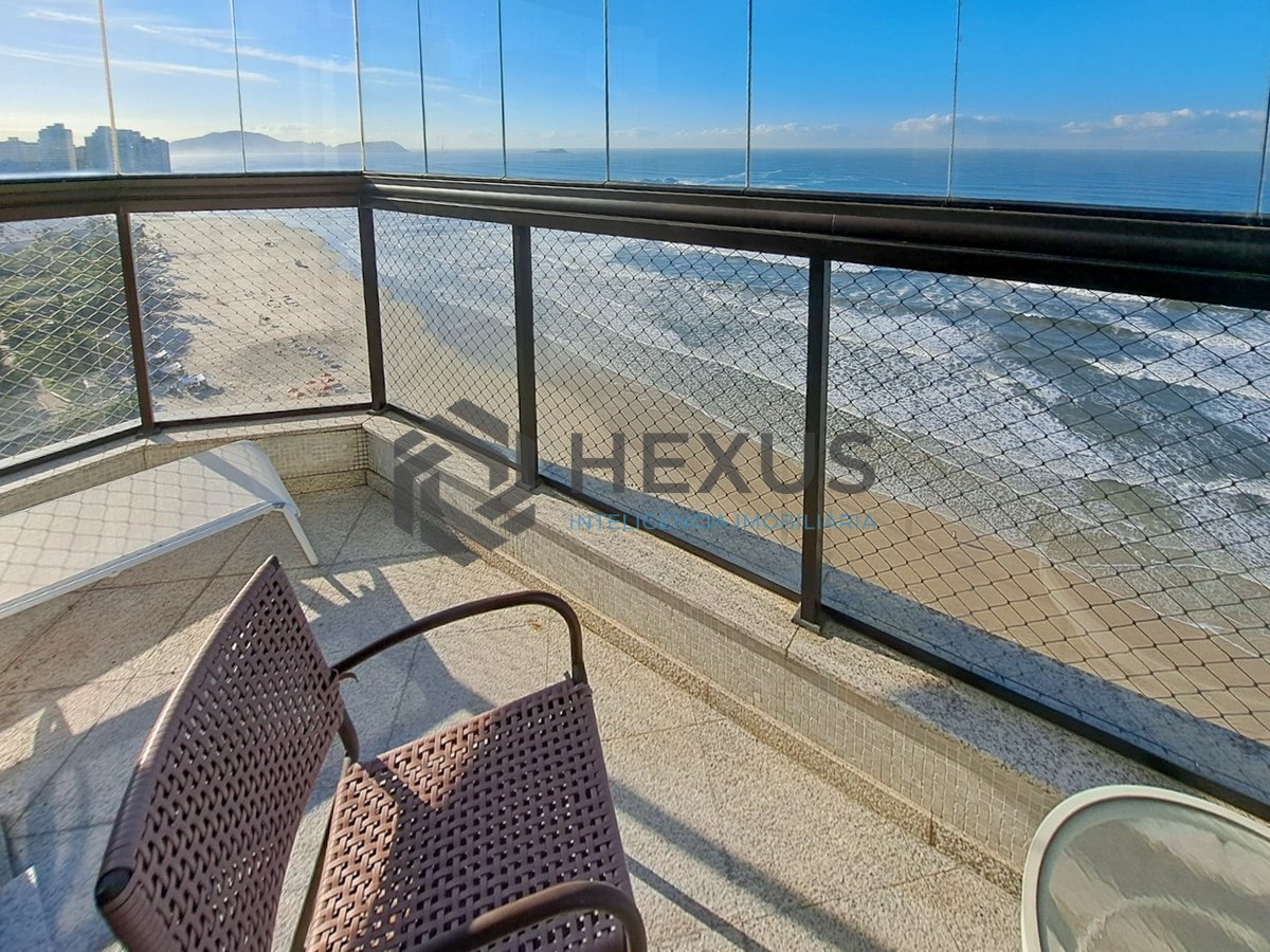 Foto 3 de Cobertura dúplex frente mar com varandas vista mar e lazer nas Pitangueiras, Guarujá