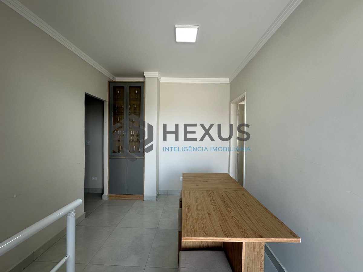Foto 17 de Cobertura Duplex reformada com varanda a 500m da praia na Enseada, Guarujá