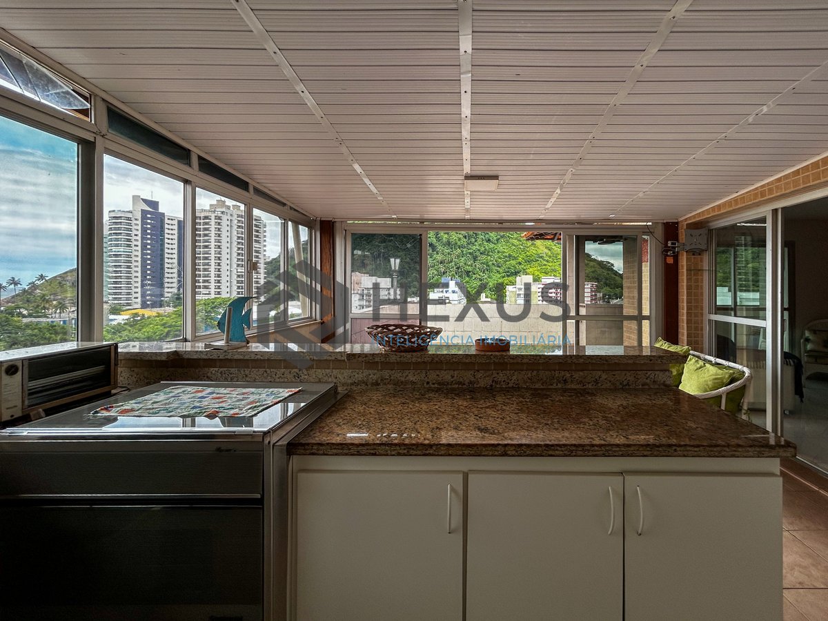 Foto 4 de Apartamento com varanda gourmet vista mar e lazer a 300m da praia na Enseada, Guarujá
