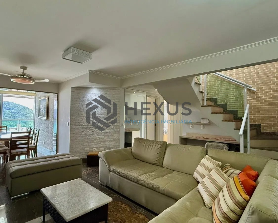 Foto 17 de Cobertura Penthouse reformado com varanda vista mar e lazer a beira mar da praia no Tombo, Guarujá