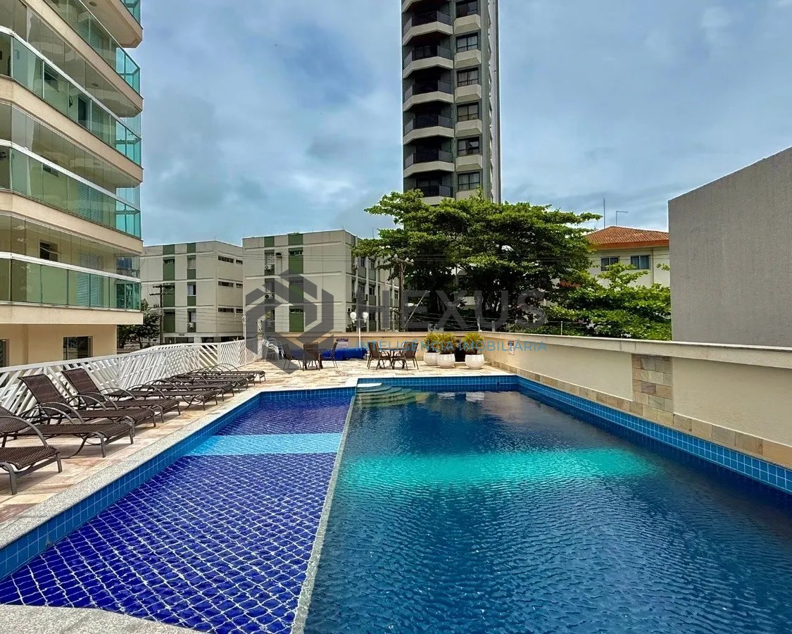 Foto 37 de Cobertura Penthouse reformado com varanda vista mar e lazer a beira mar da praia no Tombo, Guarujá