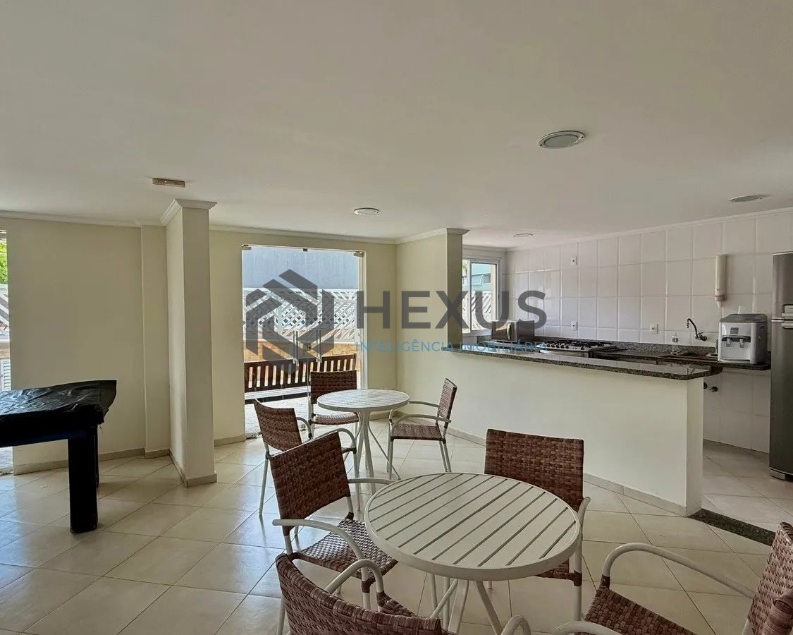 Foto 41 de Cobertura Penthouse reformado com varanda vista mar e lazer a beira mar da praia no Tombo, Guarujá