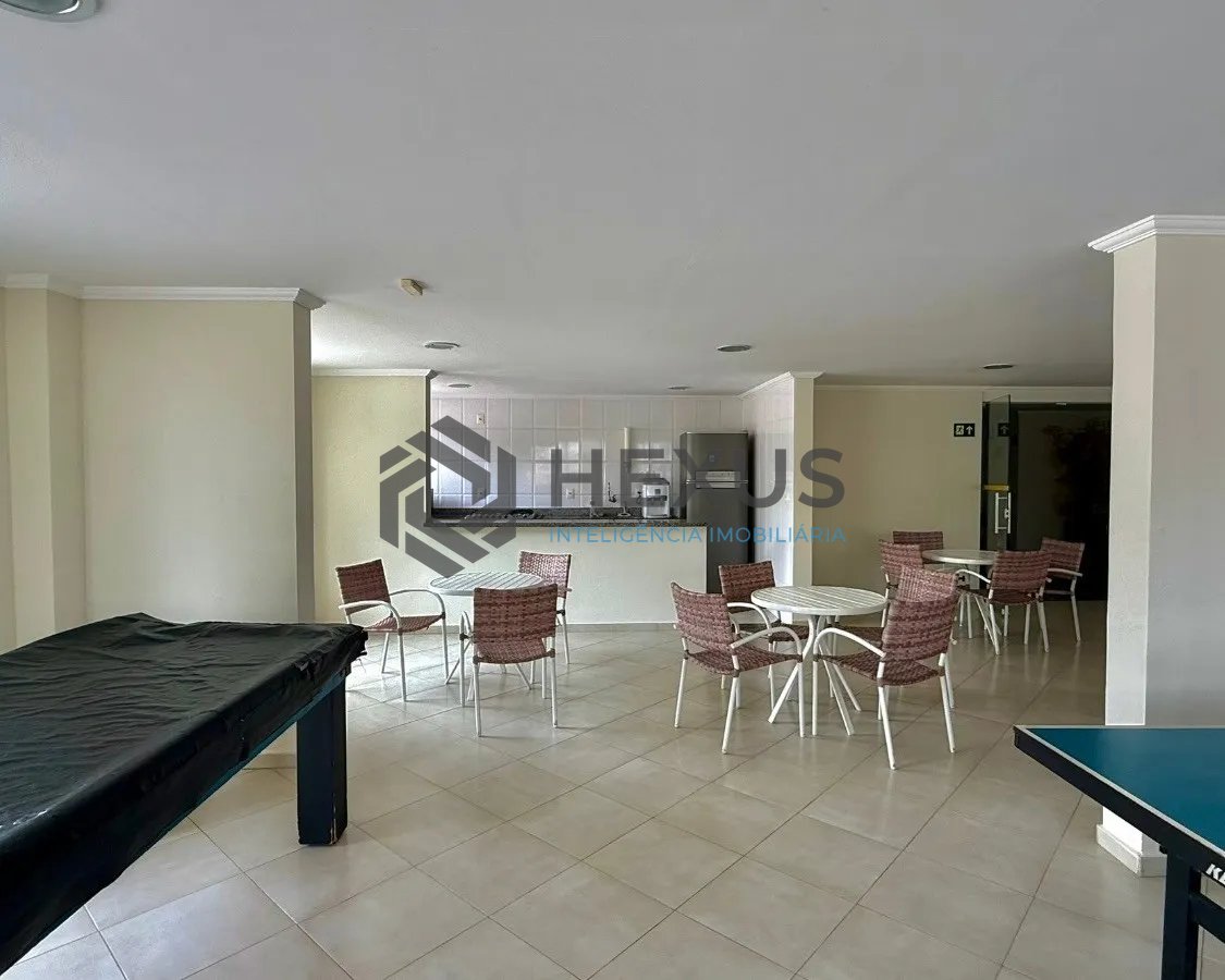 Foto 42 de Cobertura Penthouse reformado com varanda vista mar e lazer a beira mar da praia no Tombo, Guarujá