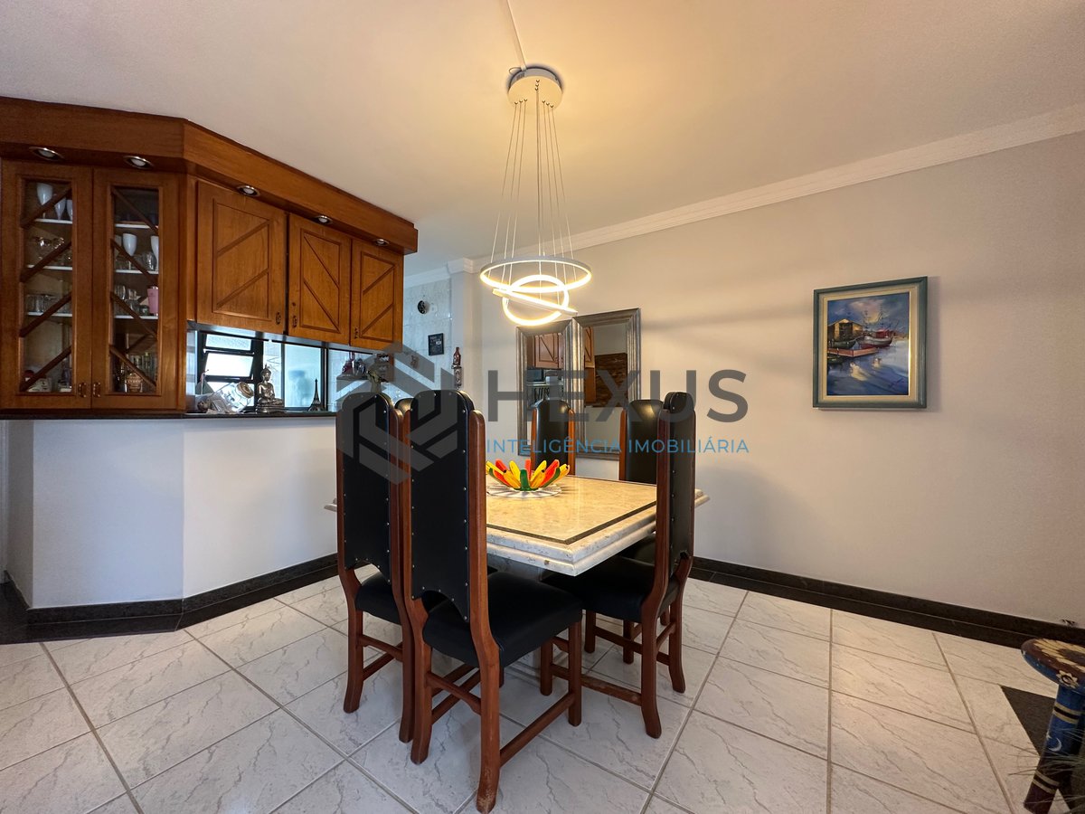 Foto 5 de Cobertura Penthouse com varanda e lazer a 500m da praia na Enseada, Guarujá