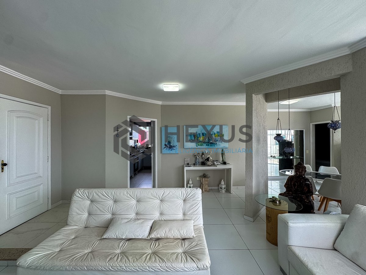 Foto 5 de Cobertura Penthouse com vista mar e lazer à venda na quadra da praia das Astúrias, Guarujá-SP
