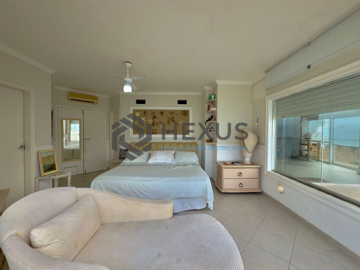 Foto 33 de Apartamento com varanda gourmet vista mar e lazer na beira mar da praia nas Pitangueiras, Guarujá