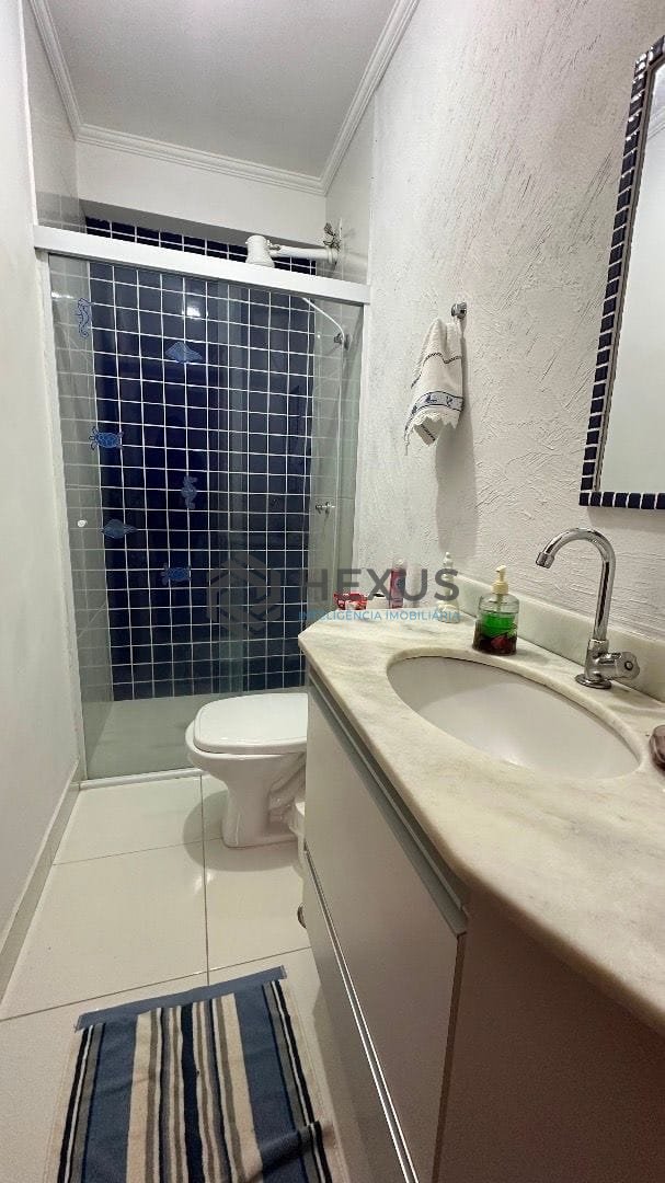 Foto 12 de Sobrado triplex com varanda na Praia da Enseada, Guarujá