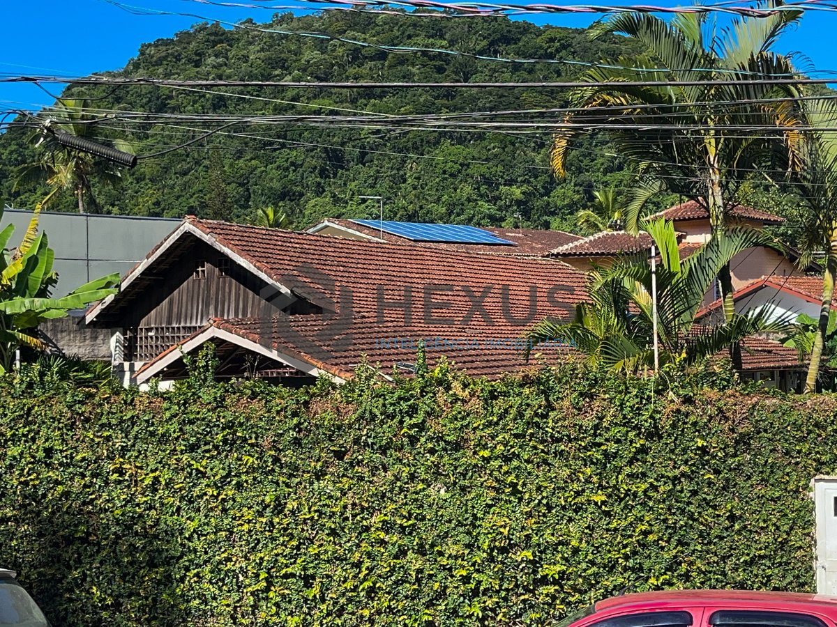 Foto 4 de Terreno nas Pitangueiras, Guarujá
