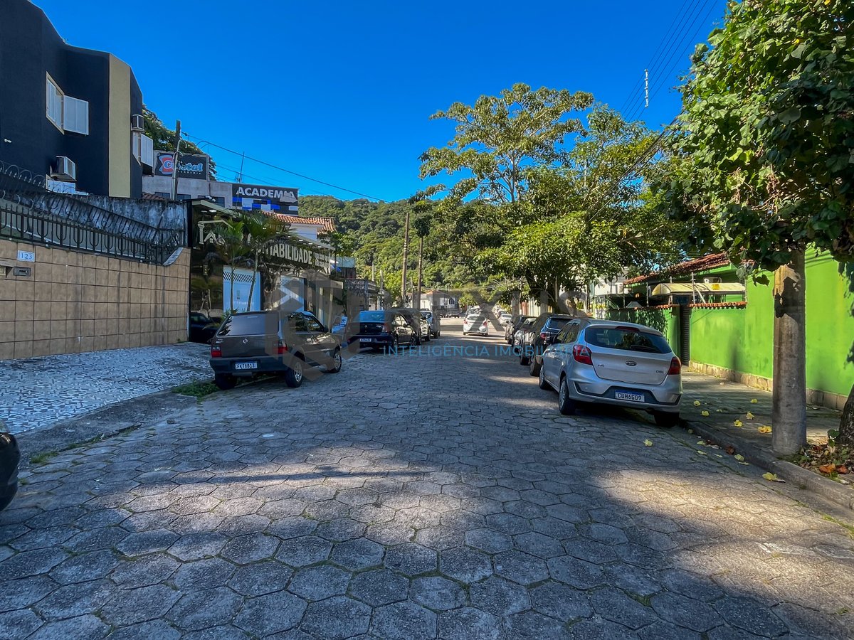 Foto 9 de Terreno nas Pitangueiras, Guarujá
