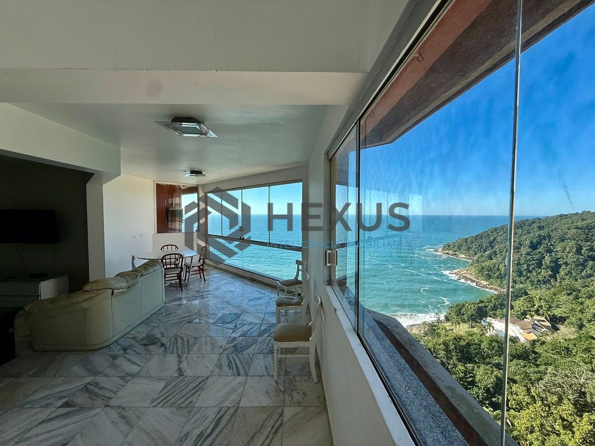 Foto 37 de Cobertura Triplex reformada com varanda vista mar e lazer na beira mar no Morro Sorocotuba na Enseada, Guarujá