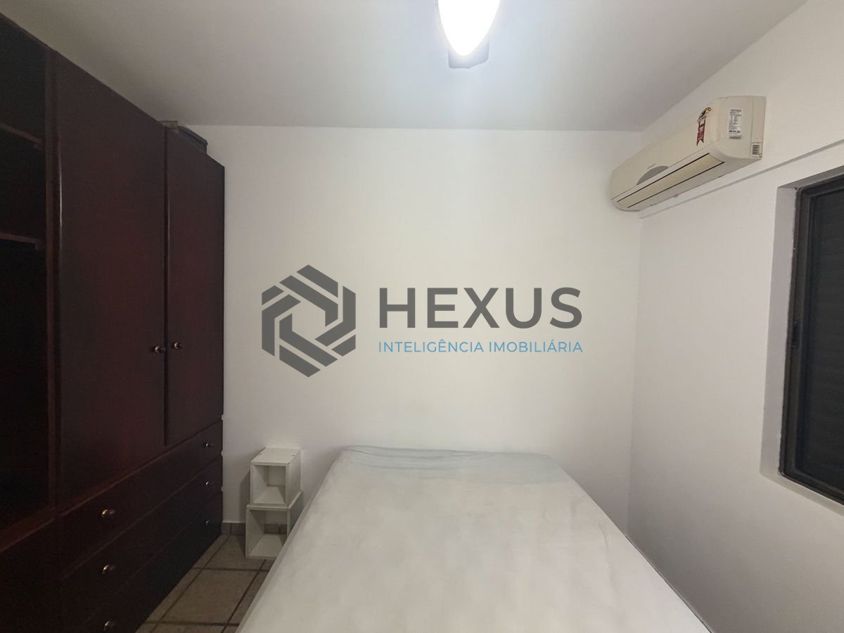 Foto 28 de Apartamento reformado com varanda na região do Jardim Três Marias na Enseada, Guarujá