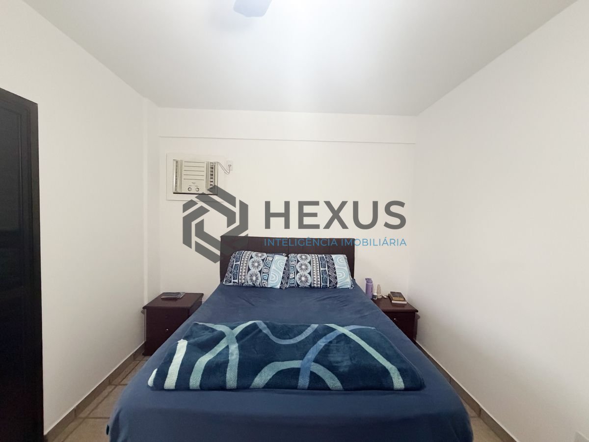 Foto 18 de Apartamento reformado com varanda na região do Jardim Três Marias na Enseada, Guarujá