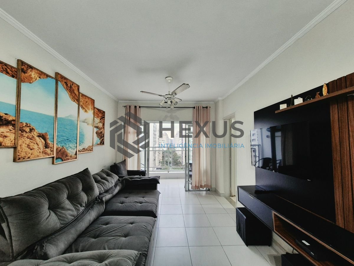Foto 2 de Apartamento com varanda nas Pitangueiras, Guarujá