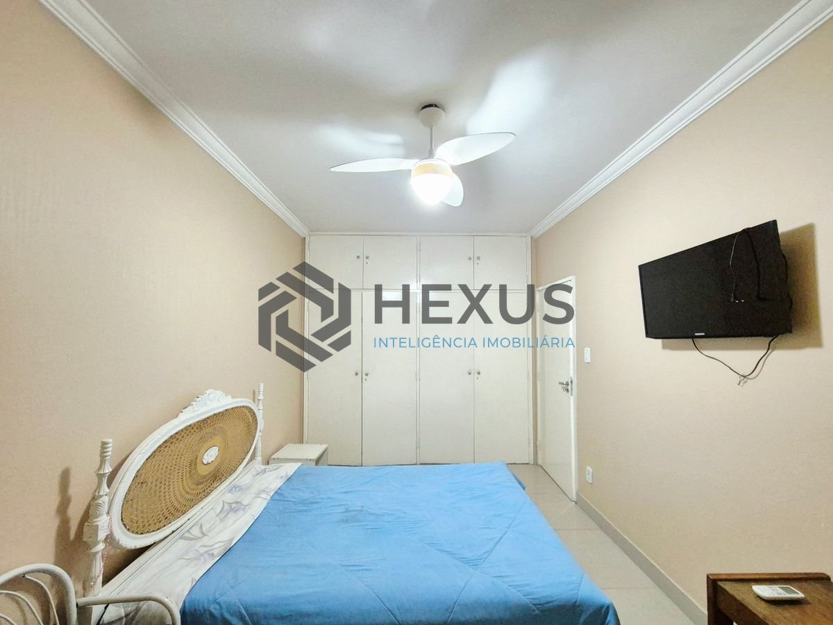 Foto 14 de Apartamento com varanda a 1 quadra da praia nas Pitangueiras, Guarujá