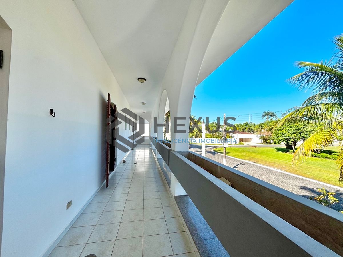 Foto 53 de Casa reformada com piscina e área gourmet no Jardim Acapulco, Guarujá