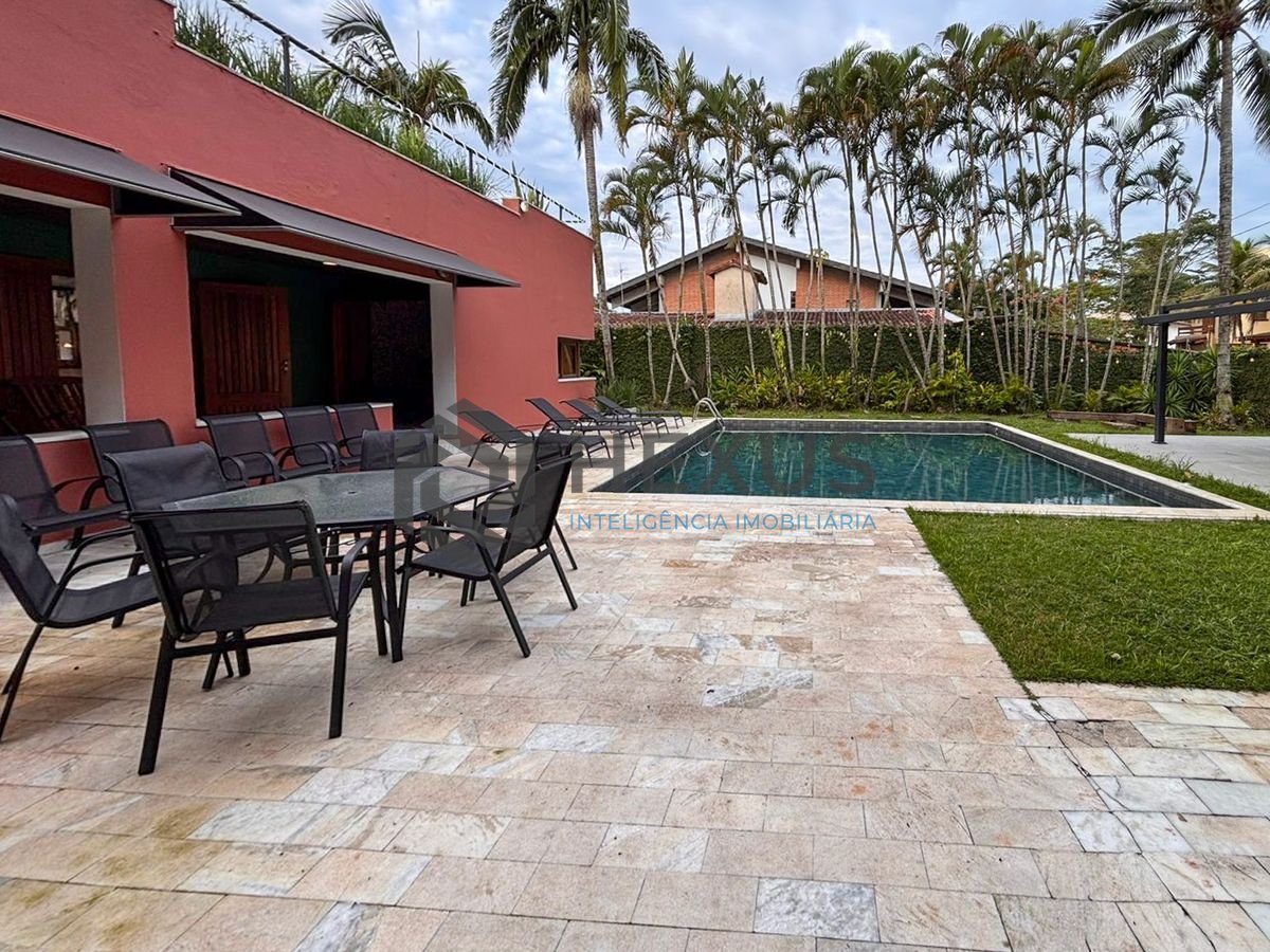 Foto 23 de Casa moderna com 6 suítes e lazer no Balneário Praia de Pernambuco, Guarujá, SP