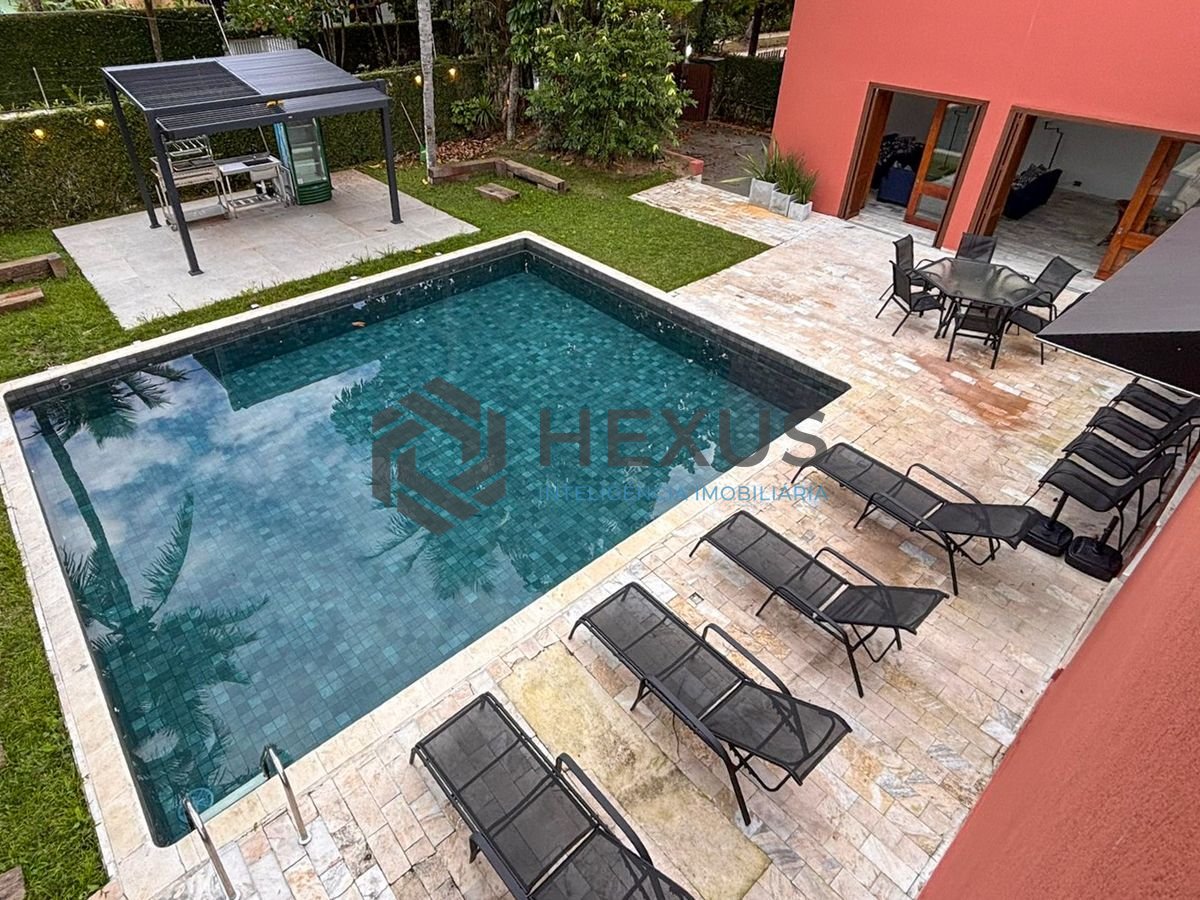 Foto 21 de Casa moderna com 6 suítes e lazer no Balneário Praia de Pernambuco, Guarujá, SP