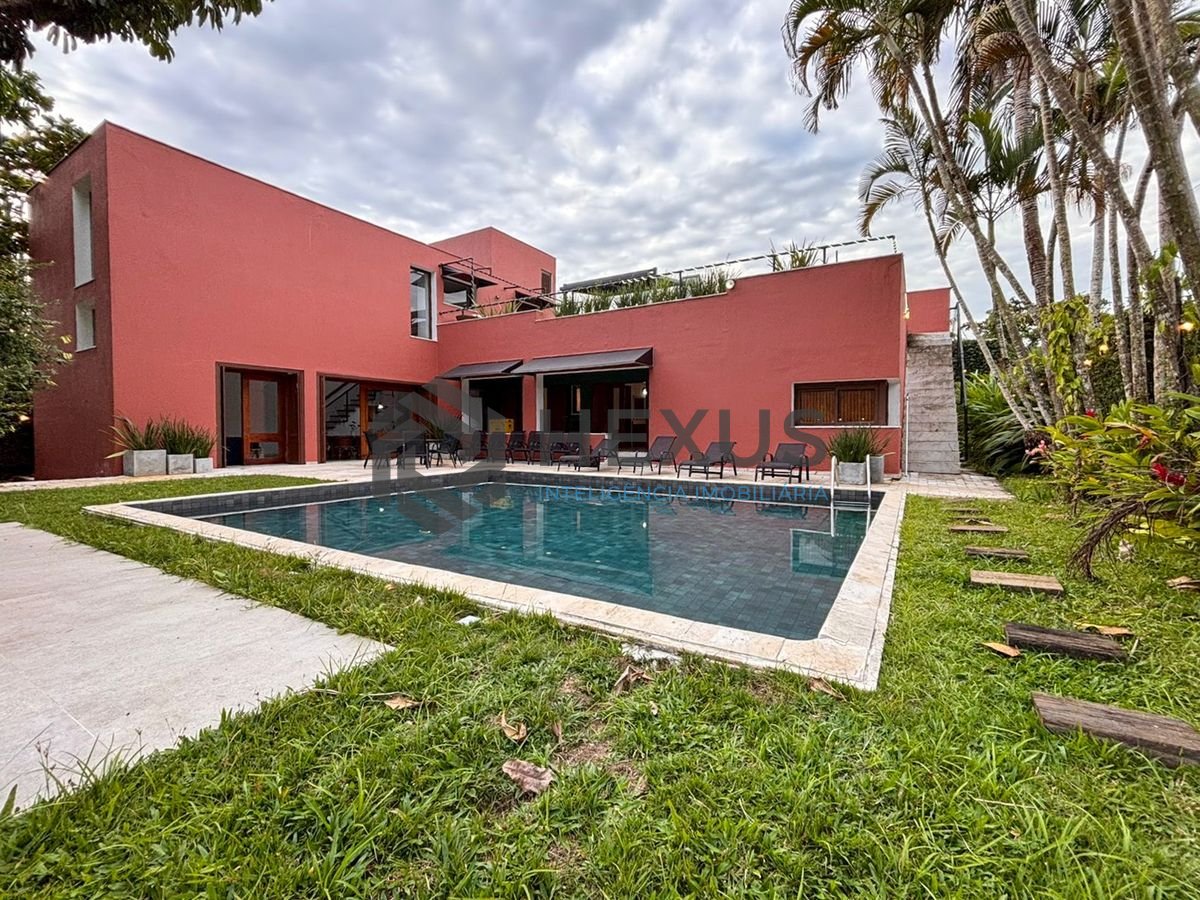 Foto 2 de Casa moderna com 6 suítes e lazer no Balneário Praia de Pernambuco, Guarujá, SP