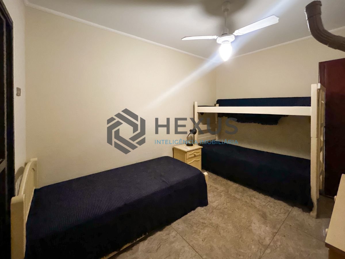 Foto 23 de Apartamento com varanda vista mar e lazer a 250m da praia na Enseada, Guarujá