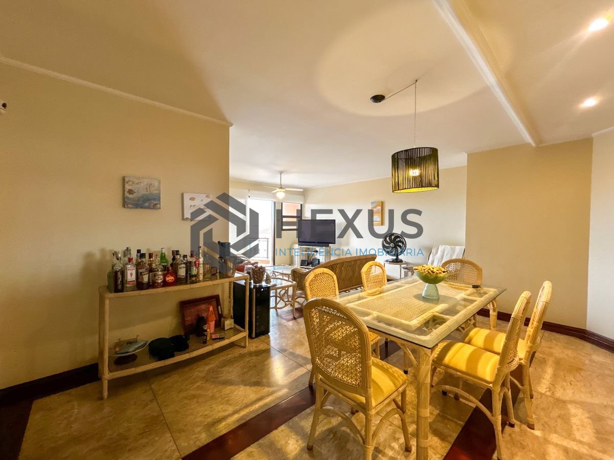 Foto 9 de Apartamento com varanda vista mar e lazer a 250m da praia na Enseada, Guarujá