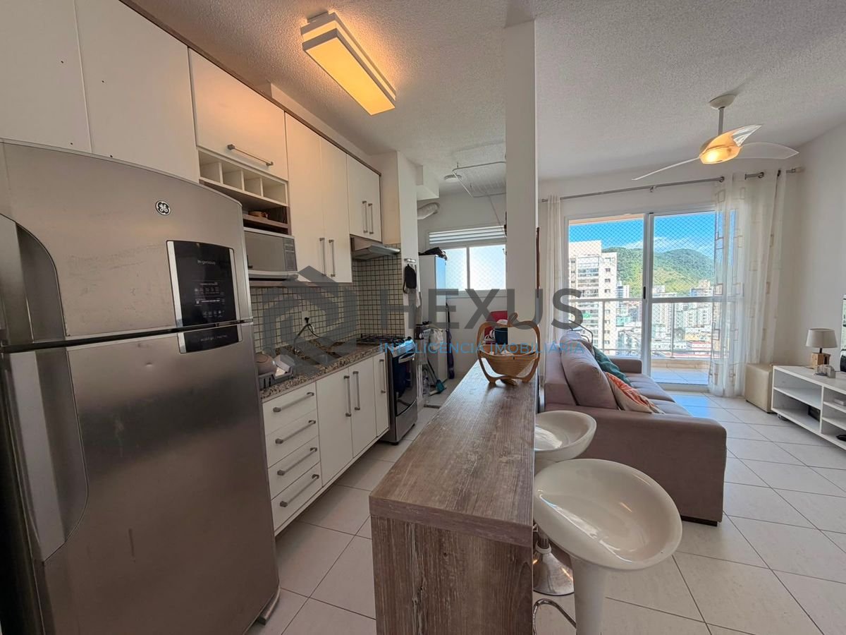 Foto 10 de Apartamento com varanda vista mar e lazer a 400m da praia na região do Jardim Las Palmas no Jardim Astúrias, Guarujá