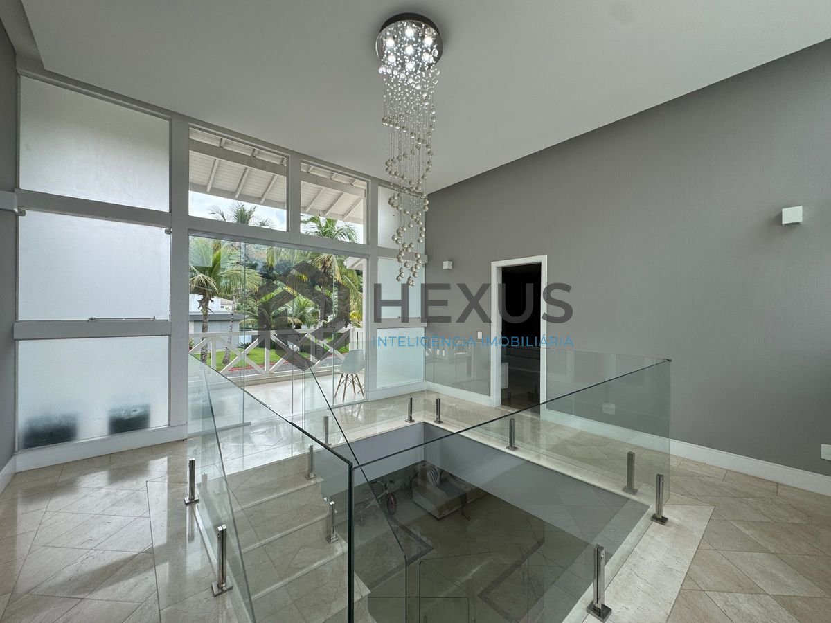 Foto 49 de Casa reformada com piscina e área gourmet no Jardim Pernambuco I, Guarujá