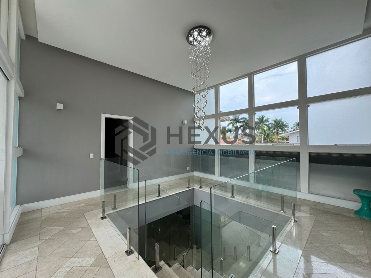Foto 48 de Casa reformada com piscina e área gourmet no Jardim Pernambuco I, Guarujá