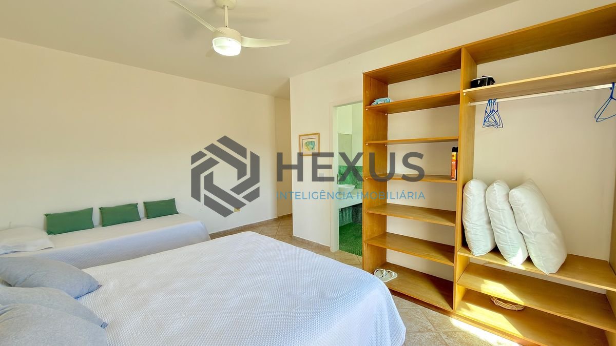 Foto 18 de Casa reformada com piscina e área gourmet no Jardim Acapulco, Guarujá