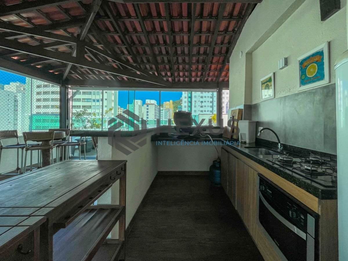 Foto 51 de Cobertura Duplex com varanda a 1 quadra da praia na região da Barra Funda nas Pitangueiras, Guarujá