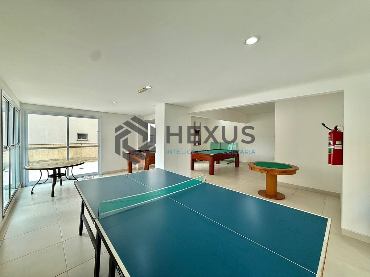 Foto 40 de Apartamento reformado com varanda vista mar e lazer a 400m da praia na região da Brunela na Enseada, Guarujá