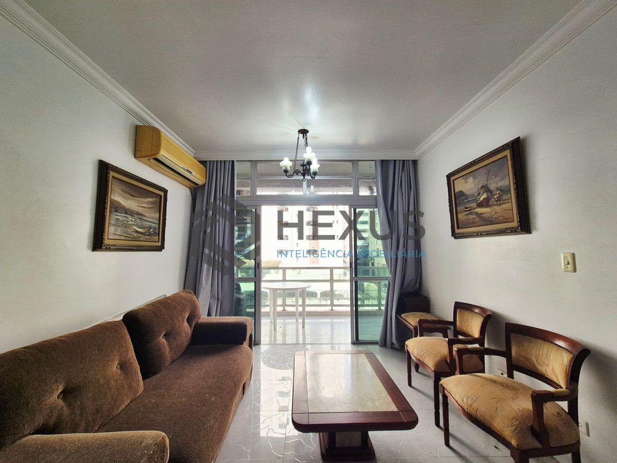 Foto 8 de Apartamento com varanda e lazer a 1 quadra da praia nas Pitangueiras, Guarujá