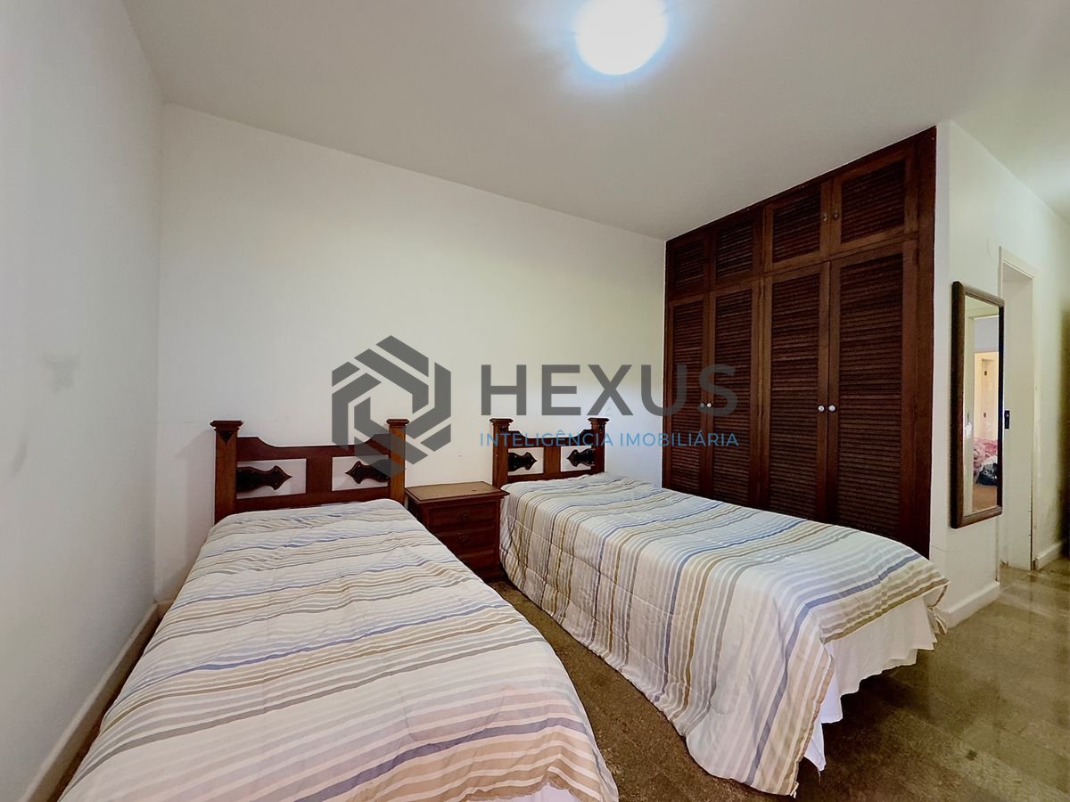 Foto 40 de Casa com piscina e área gourmet no Jardim Acapulco, Guarujá