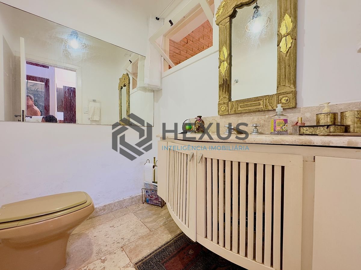 Foto 26 de Casa com piscina e área gourmet no Jardim Acapulco, Guarujá