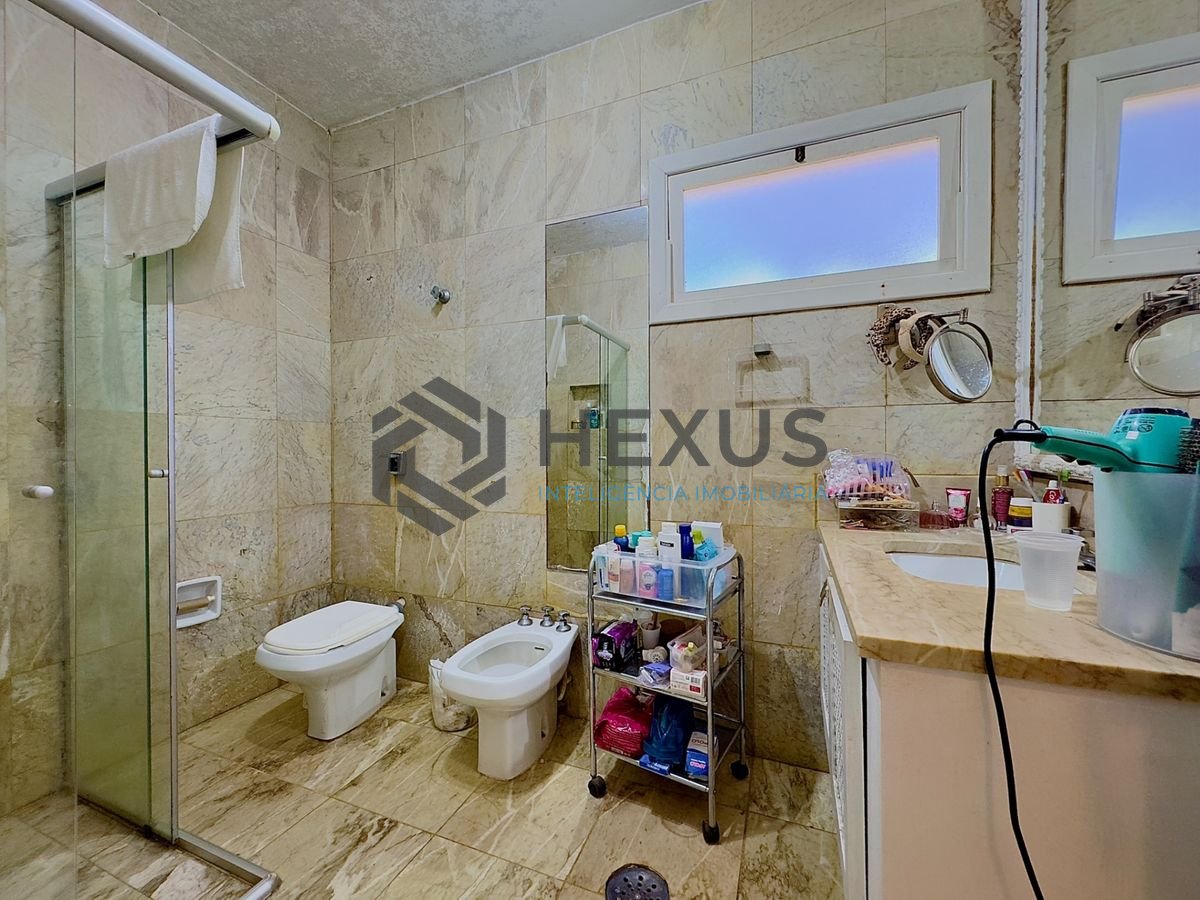 Foto 41 de Casa com piscina e área gourmet no Jardim Acapulco, Guarujá