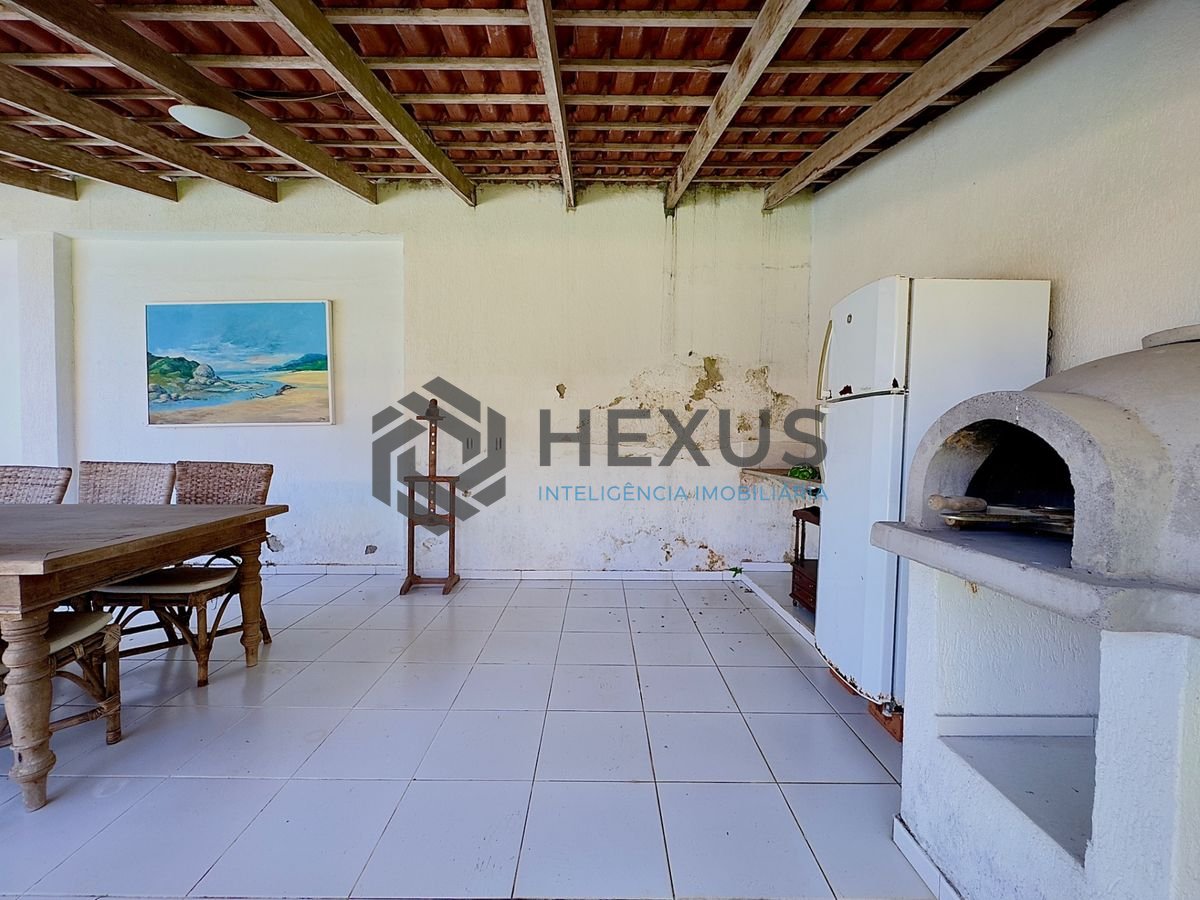 Foto 5 de Casa com piscina e área gourmet no Jardim Acapulco, Guarujá