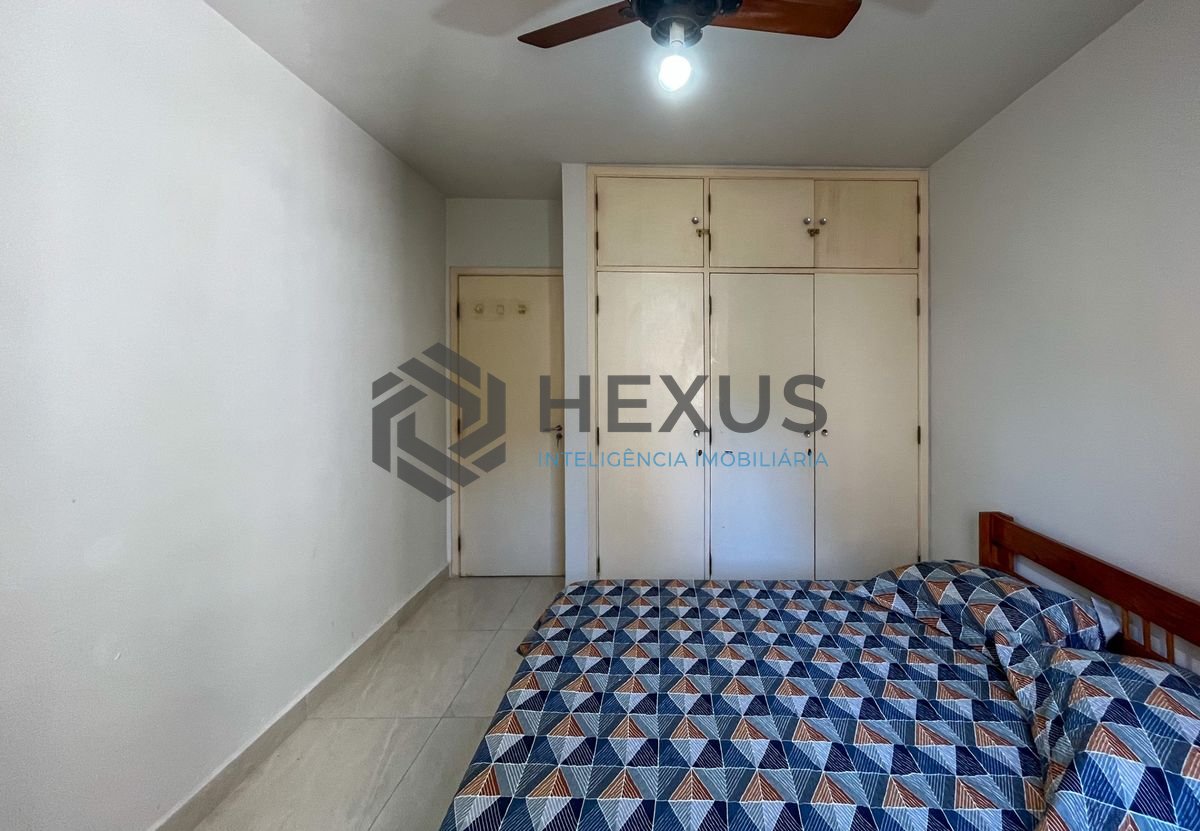 Foto 12 de Apartamento com varanda e lazer a 1 quadra da praia na região da Barra Funda nas Pitangueiras, Guarujá
