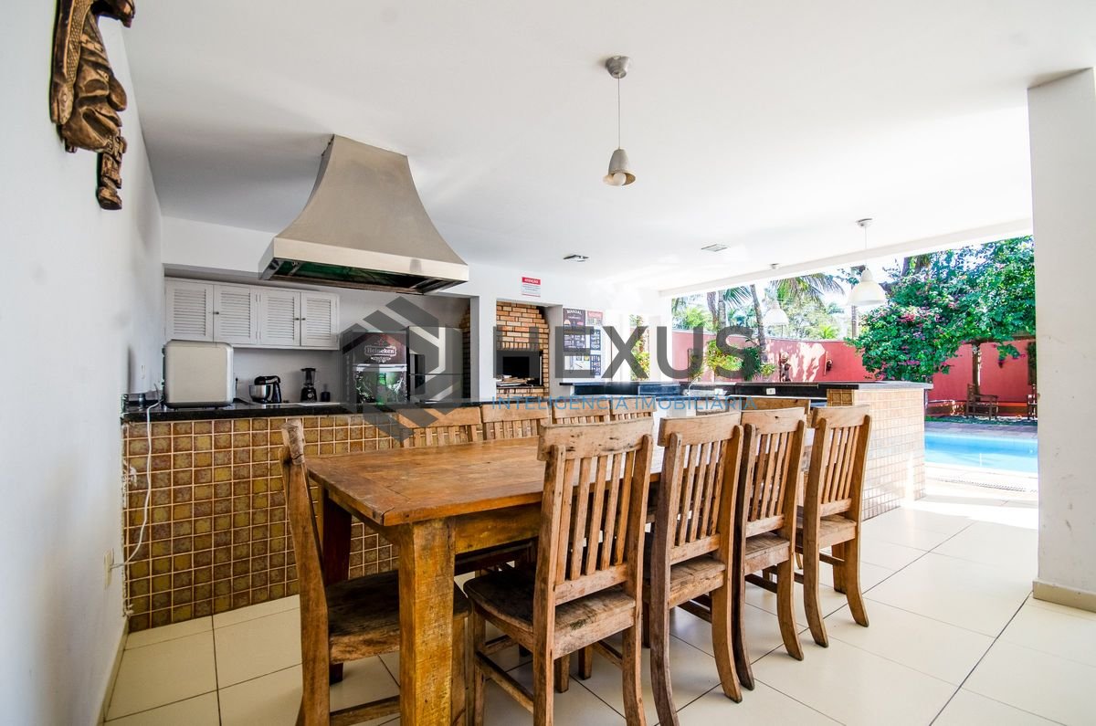 Foto 30 de Casa com piscina e área gourmet a 350m da praia no Pernambuco, Guarujá