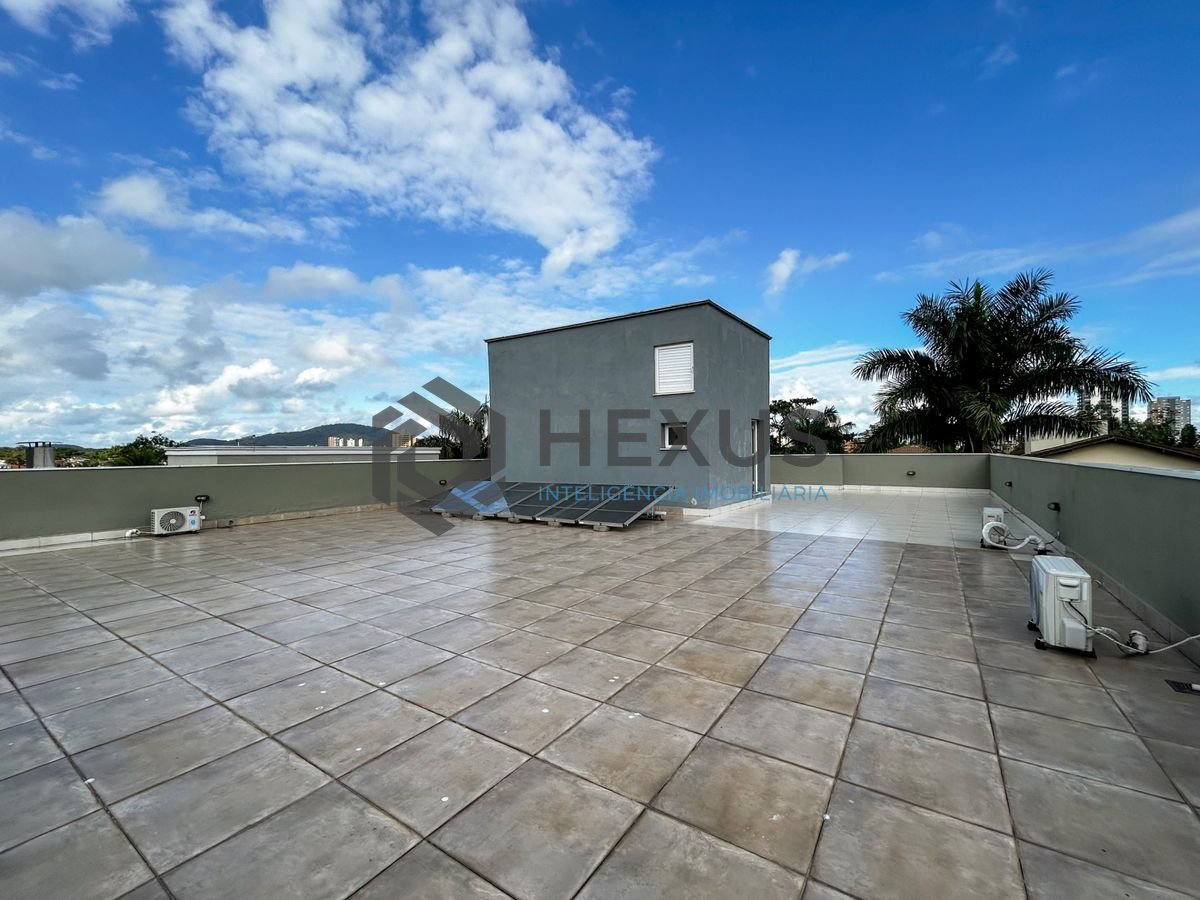 Foto 48 de Casa reformada com piscina e área gourmet no Granville na Enseada, Guarujá