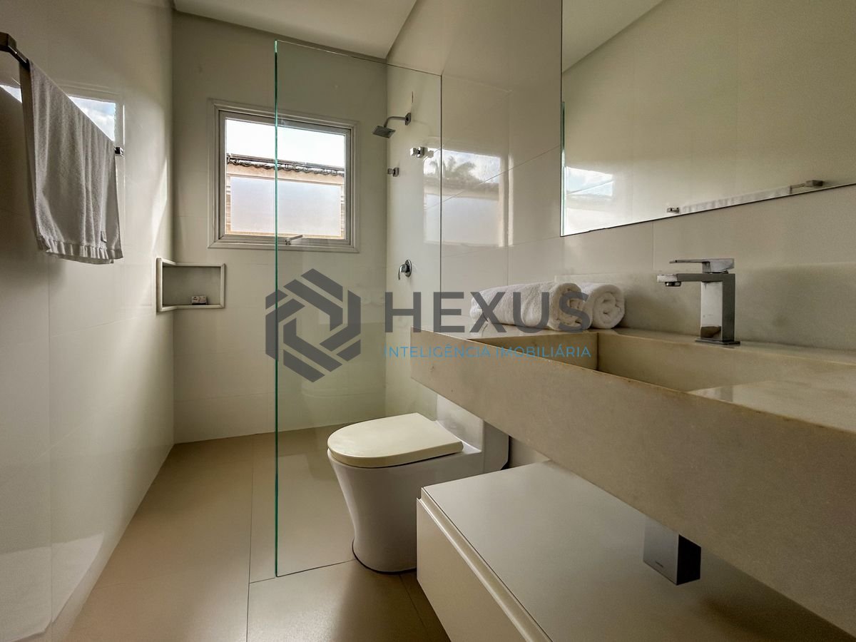 Foto 46 de Casa reformada com piscina e área gourmet no Granville na Enseada, Guarujá