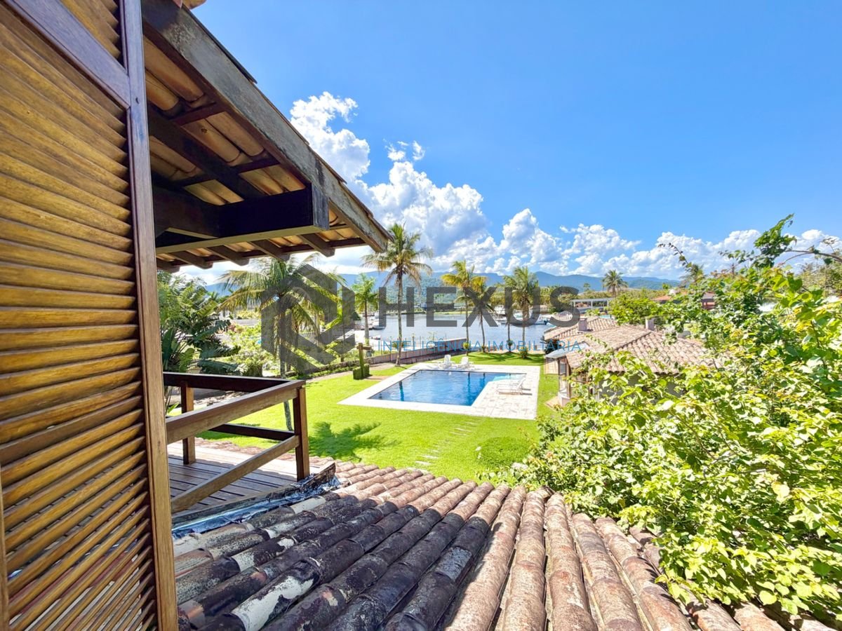 Foto 31 de Casa com pier  e área gourmet no Residencial Marina Guarujá