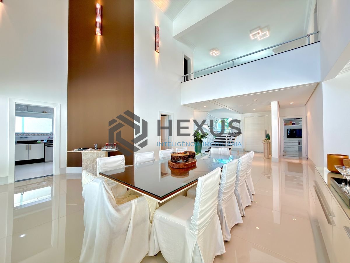 Foto 19 de Casa de alto padrão com varanda piscina e área gourmet no Jardim Acapulco, Guarujá