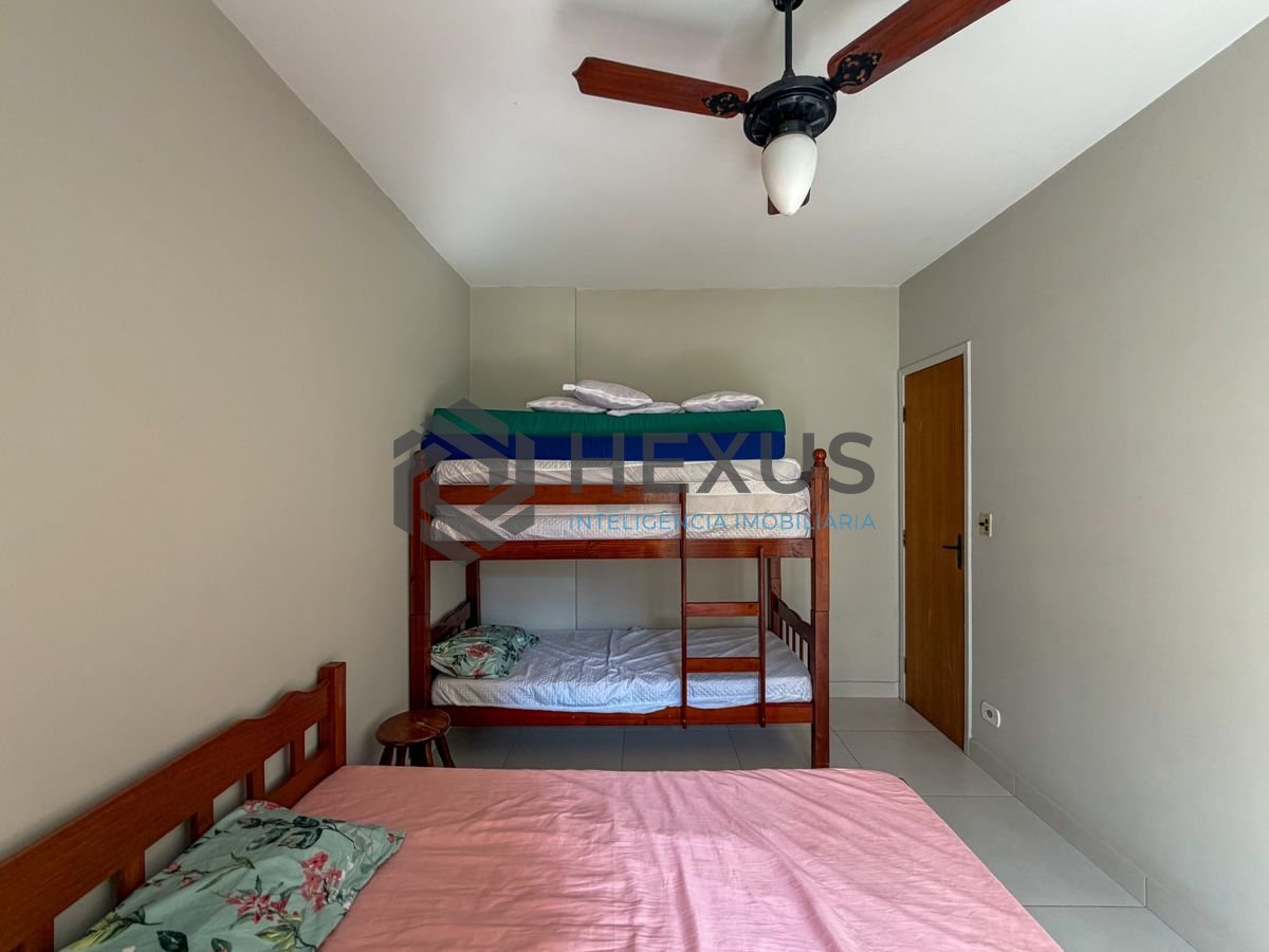 Foto 9 de Apartamento reformado a 1 quadra da praia na Região da Padaria Vidal no Jardim Astúrias, Guarujá