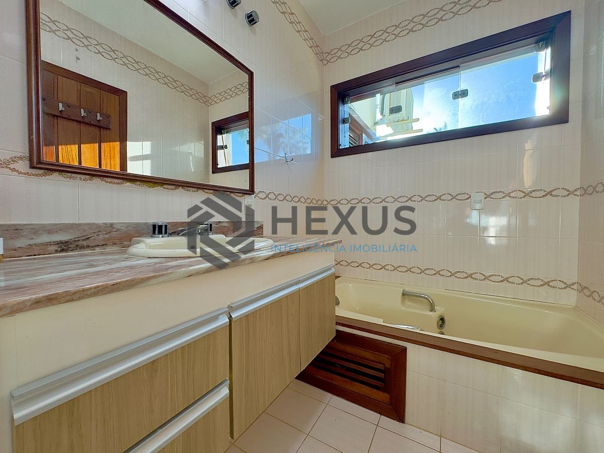 Foto 40 de Casa de alto padrão à venda no Jardim Acapulco, Guarujá