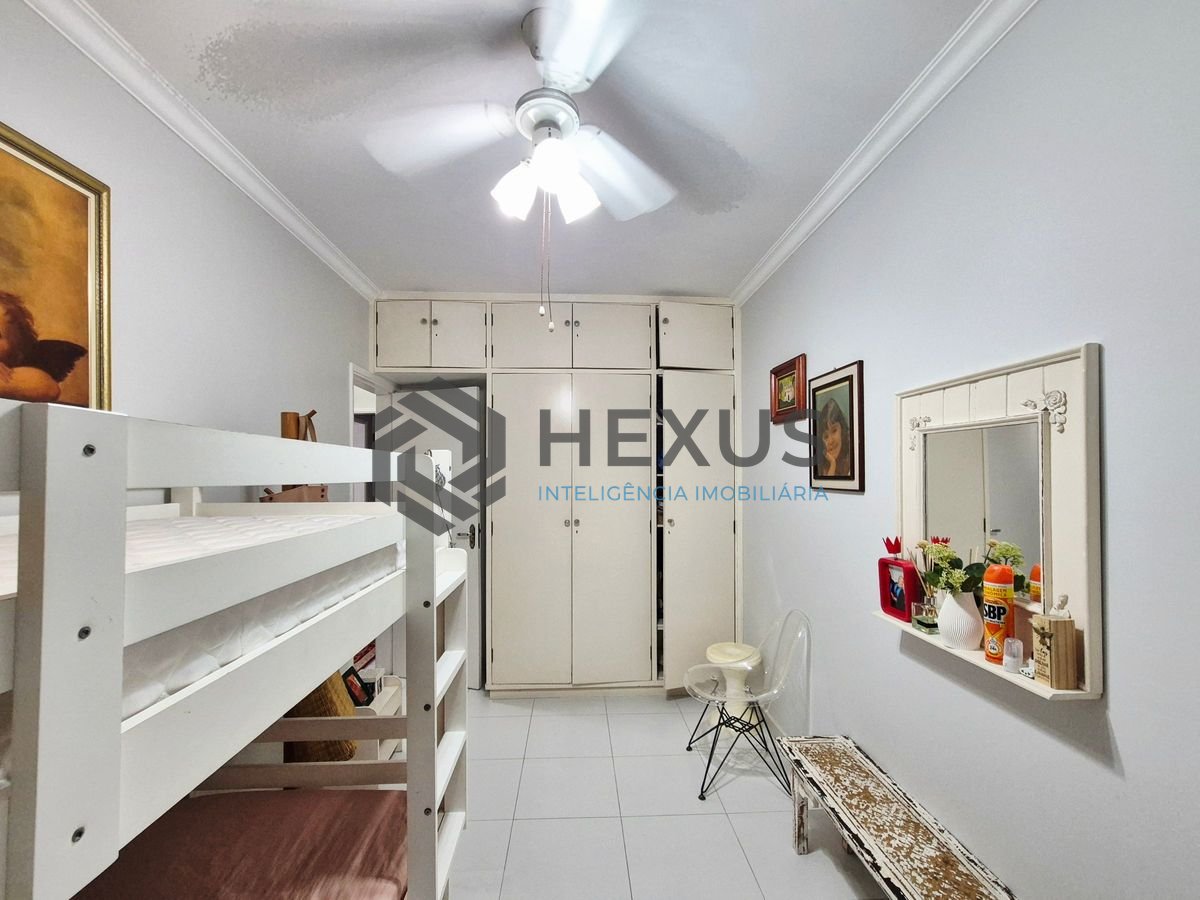 Foto 23 de Apartamento reformado com varanda gourmet nas Pitangueiras, Guarujá