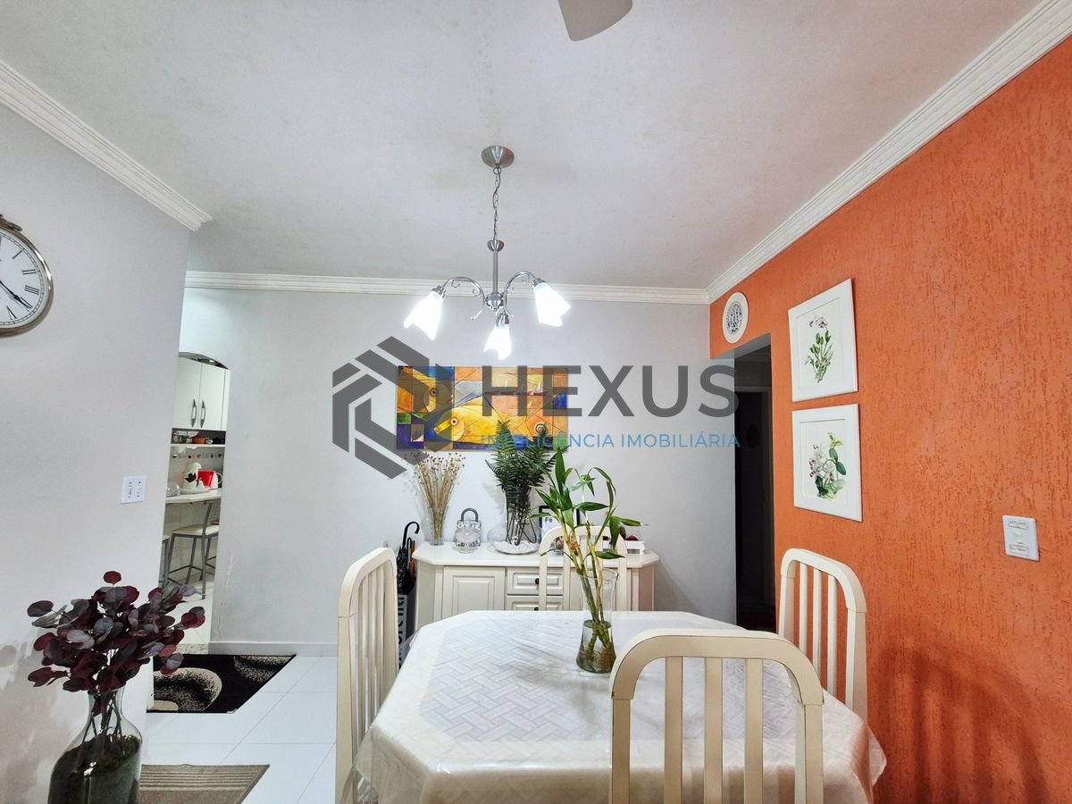 Foto 7 de Apartamento reformado com varanda gourmet nas Pitangueiras, Guarujá