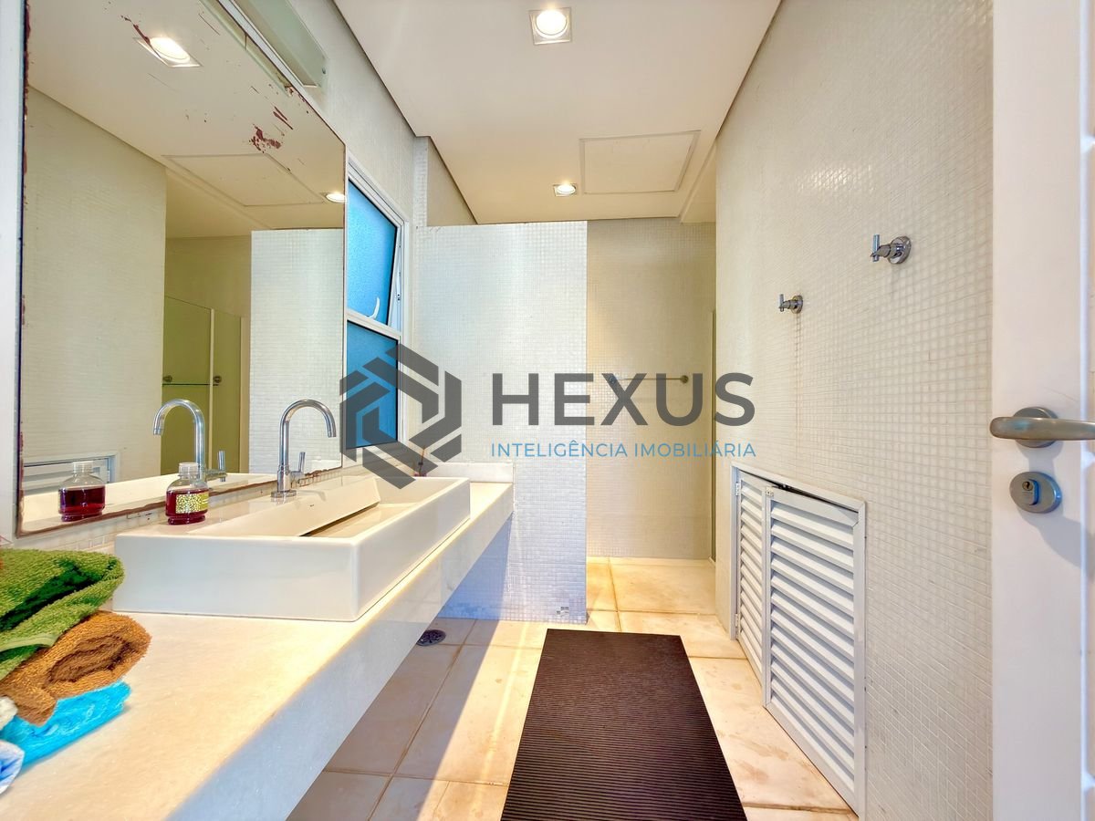 Foto 63 de Casa de alto padrão com piscina e área gourmet no Jardim Acapulco, Guarujá