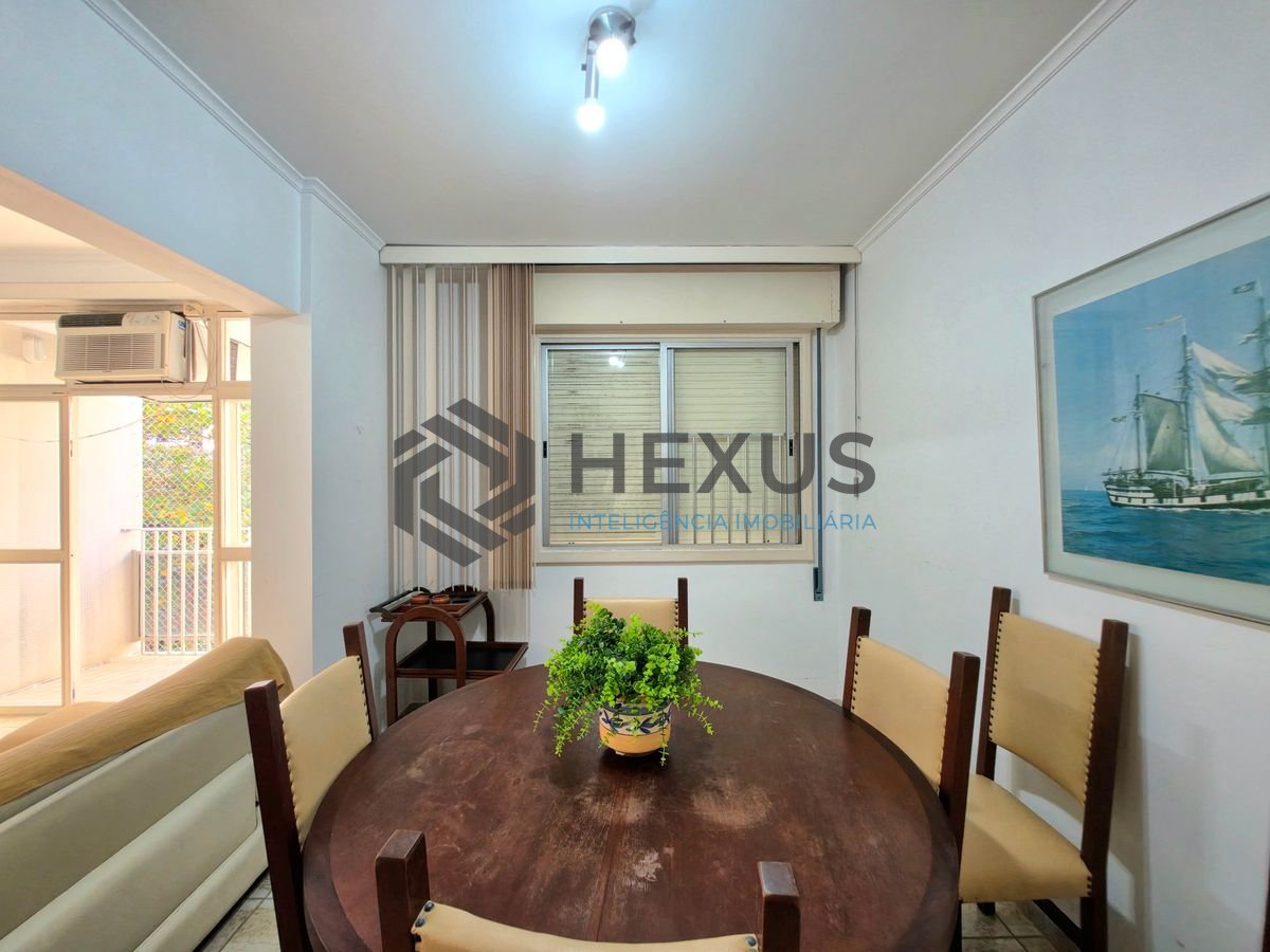 Foto 6 de Apartamento com varanda a 1 quadra da praia na região da Barra Funda nas Pitangueiras, Guarujá