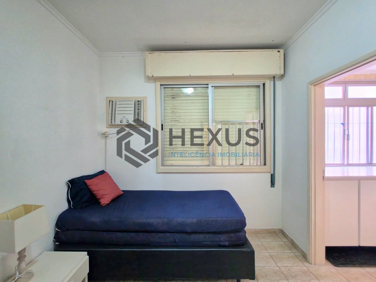Foto 10 de Apartamento com varanda a 1 quadra da praia na região da Barra Funda nas Pitangueiras, Guarujá