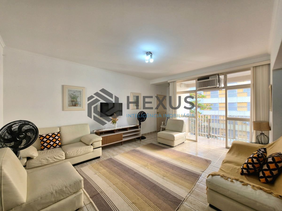 Foto 3 de Apartamento com varanda a 1 quadra da praia na região da Barra Funda nas Pitangueiras, Guarujá